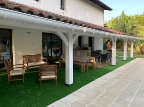 VILLA MIQUELENIA AVEC LA CONCIERGERIE DES CLES DE SAINT JEAN DE LUZ